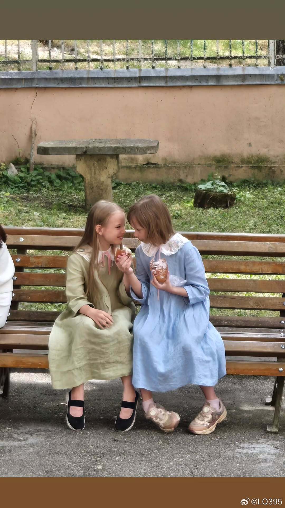 莫斯科大剧院Evgenia Obraztsova可爱的双胞胎。（网图） 