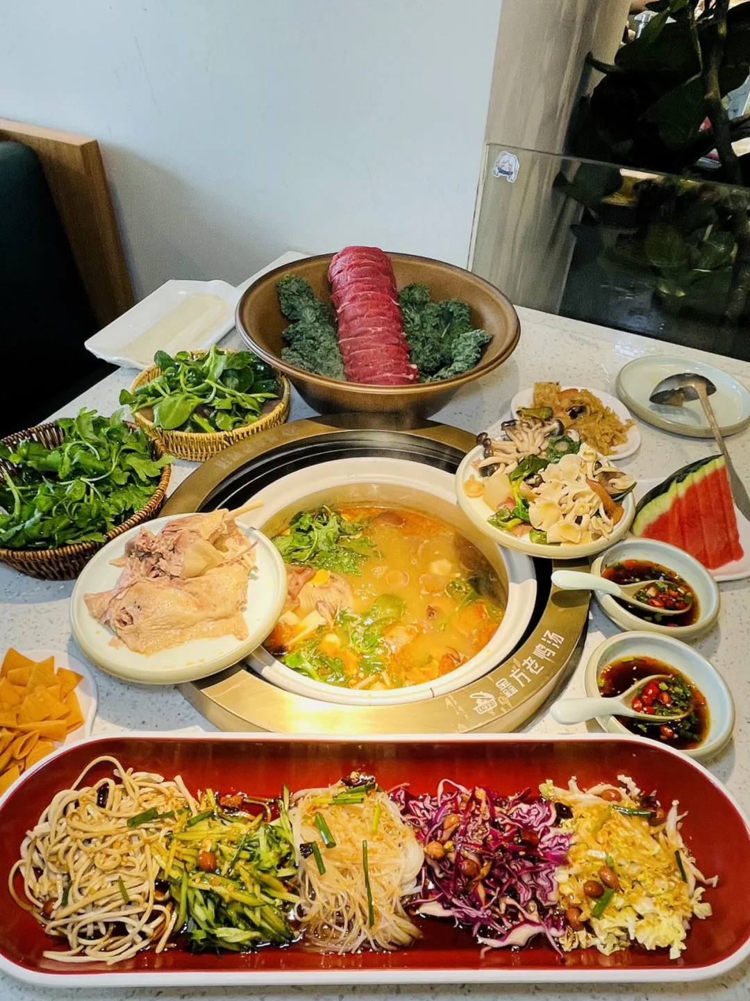 海淀老店杀疯了！北京首家养生老鸭汤😭