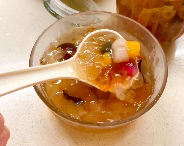 ❤️真心建议：女孩子奶茶丢掉，多多吃它！
夏天经常晒太阳、吹空调，脸色不好看的女