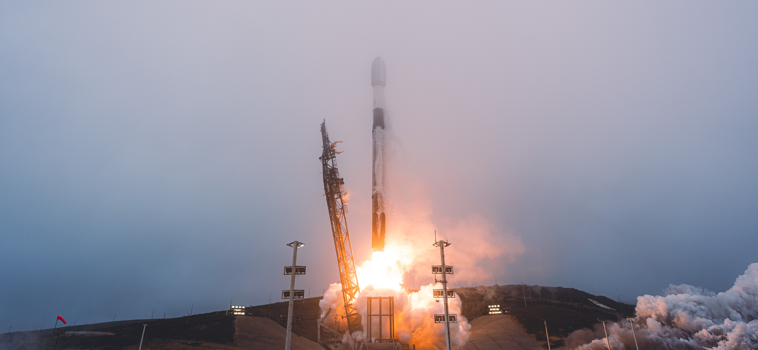 9月14日，SpaceX完成了第300次星链卫星发射任务。 ​​​