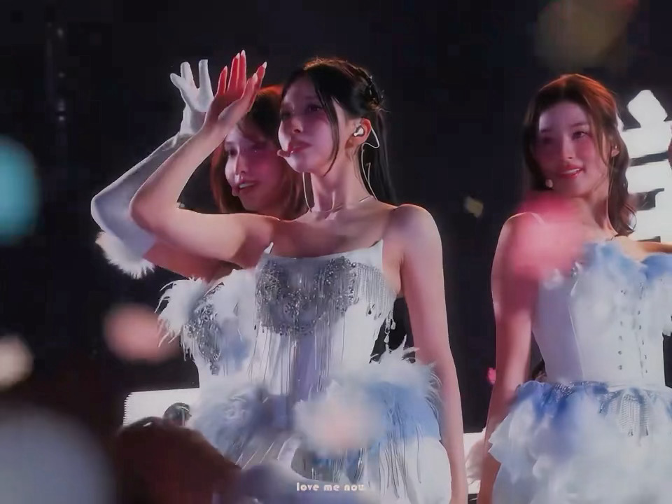 嗑颜bot 一场樱花雨🌸 