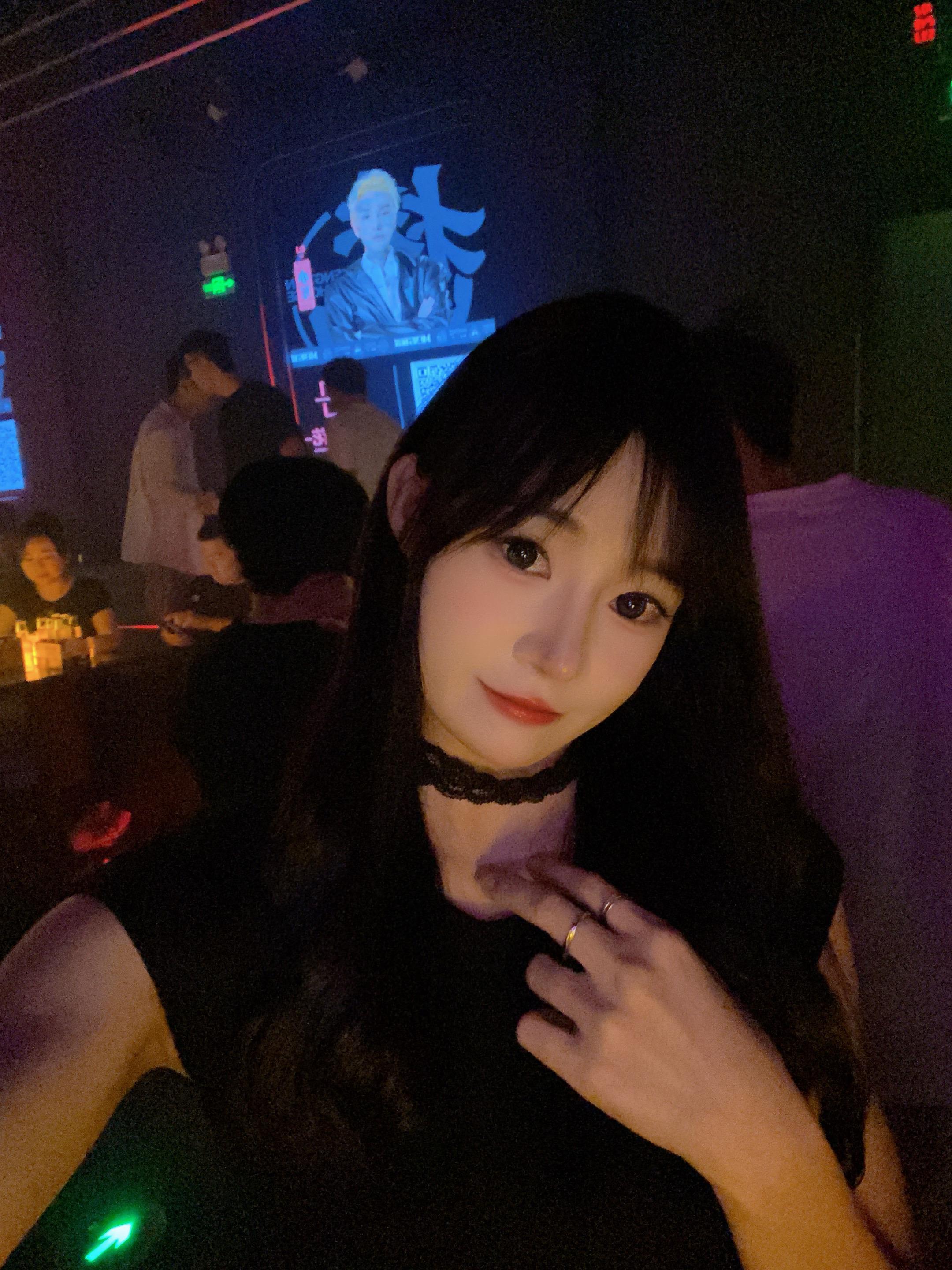 懵懂时信算命 懂时信命，人早在你选择那一刻就注定了。