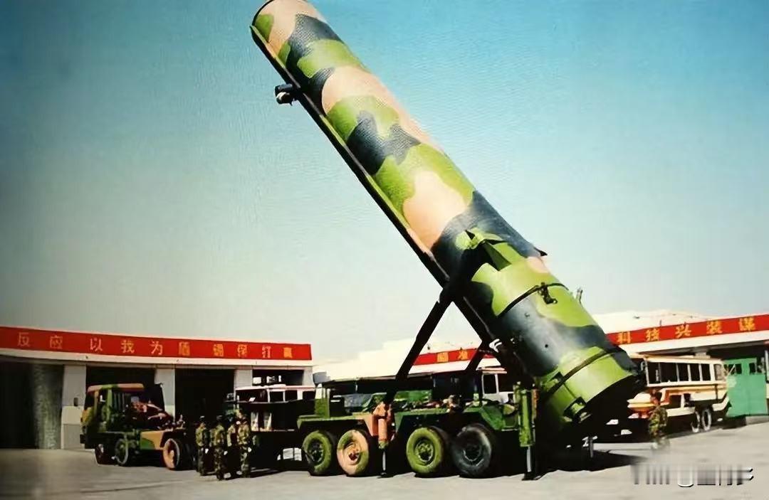 美军底牌公开，战争部长称可打击中俄伊，东风26歼灭一切来犯之敌

美军亮出暗鹰导