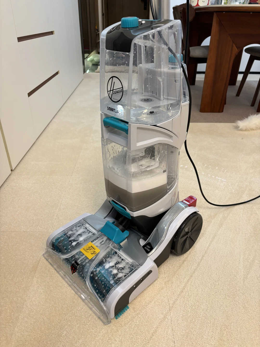 养狗人如何清洁Toli｜地毯清洁机测评