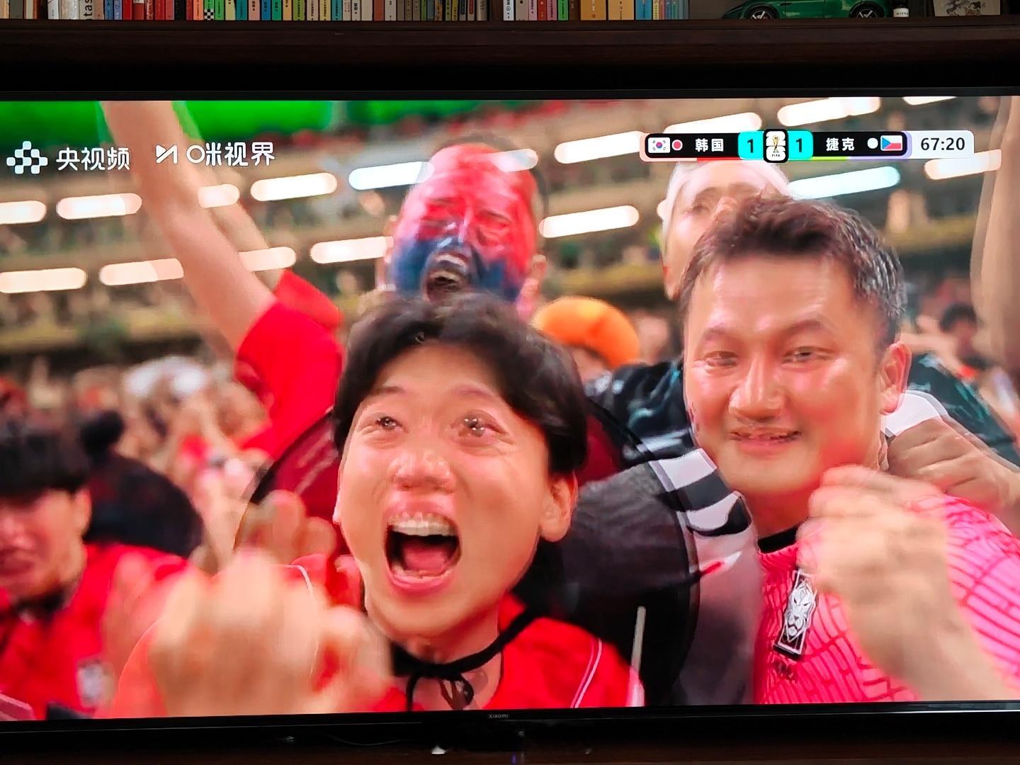 韩国vs捷克有一说一，韩国队6号这球打得太漂亮了！1:1平了！ 