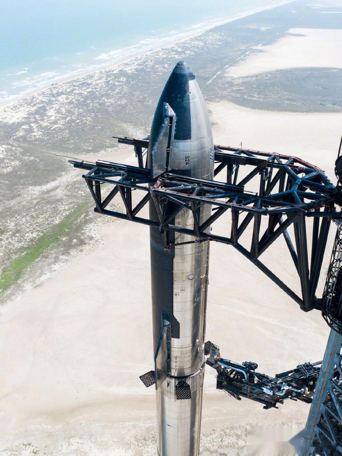 SpaceX星舰#星舰还不是一个成熟的产品，需要用错误和失败来让它变得成熟。就像