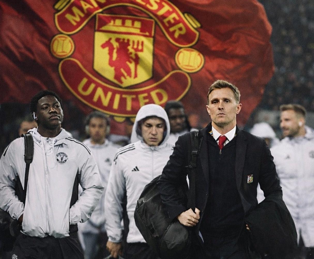 《曼彻斯特晚报》独家消息，随着卡塞米罗官宣今夏离队，曼联夏窗已将中场补强定为核心