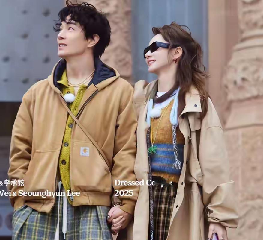 戚薇李承铉跨国婚姻十年，恩爱如初，分工默契。李承铉曾全职带娃，戚薇拼事业，育女L