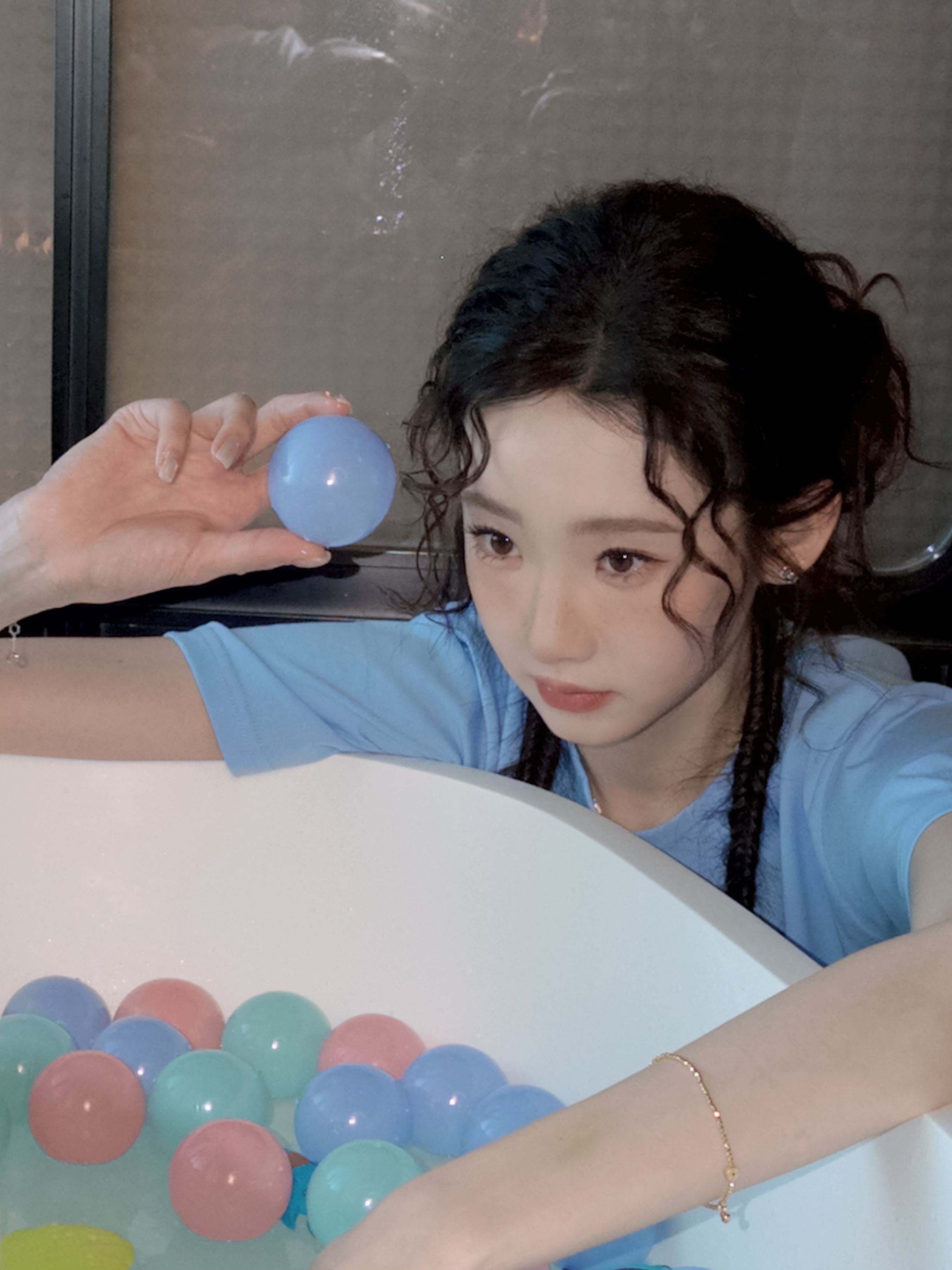 张艺凡｜性格纯粹又可爱，这样的女孩真的很难不爱