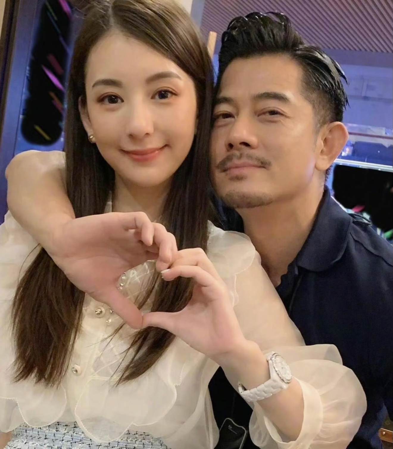 我要是没记错的话三胎不刚刚前一段时间才有吗，顺其自然呀，不管男女不是都挺好的吗？