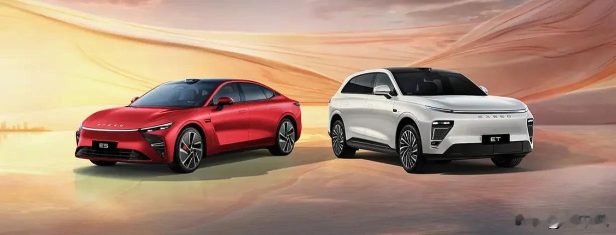 2025款，以“超能智享美学”应个性之需。凤羽流光之姿，尽显东方雅韵；3米轴距座