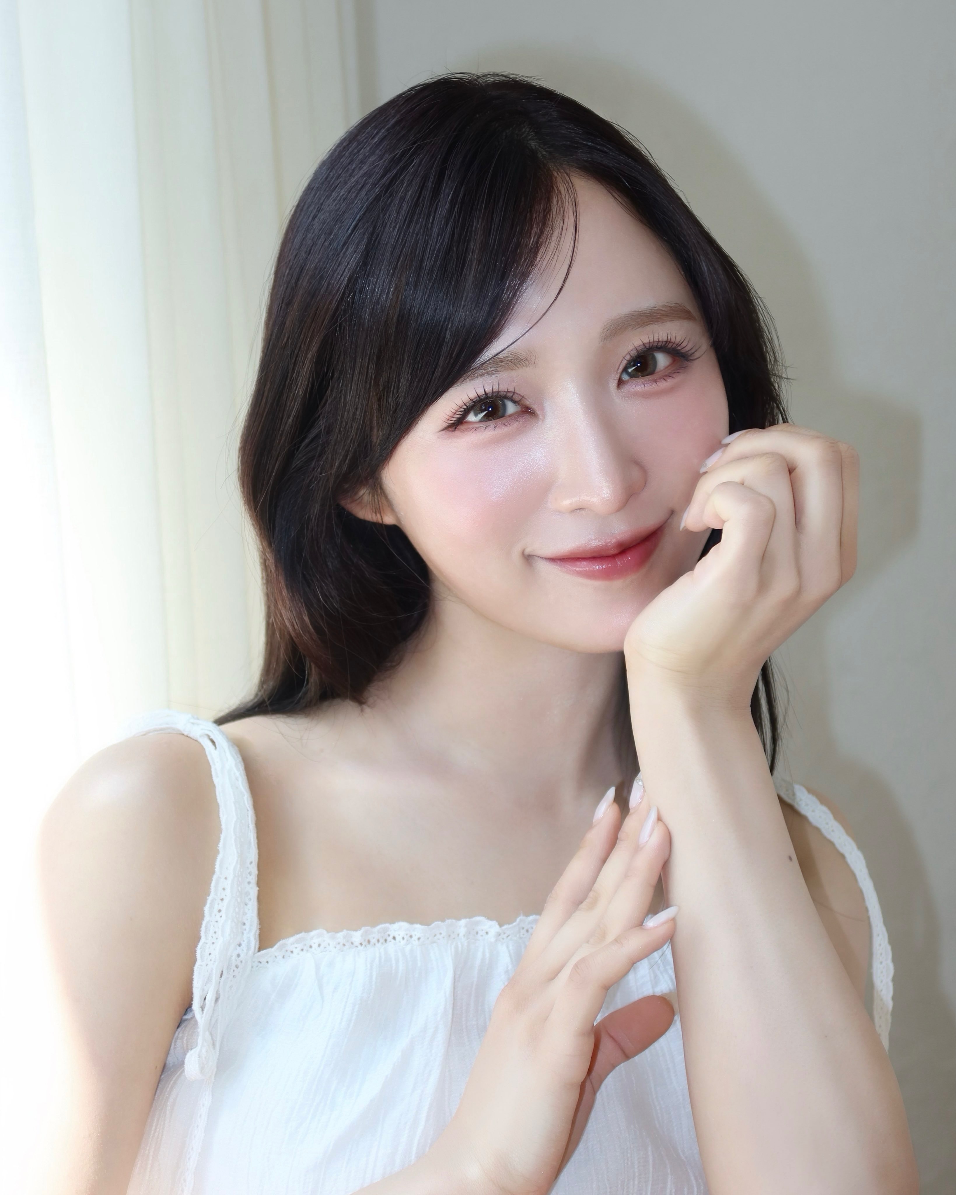 【推文】AKB48小栗有以 给 AKB48 小栗有以酱画了“闪亮草莓苏打妆”🍓