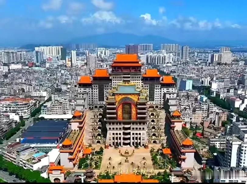 广西十几个地级城市，发展最好的当属玉林市，因为玉林市不仅经济发展空间大而且交通也