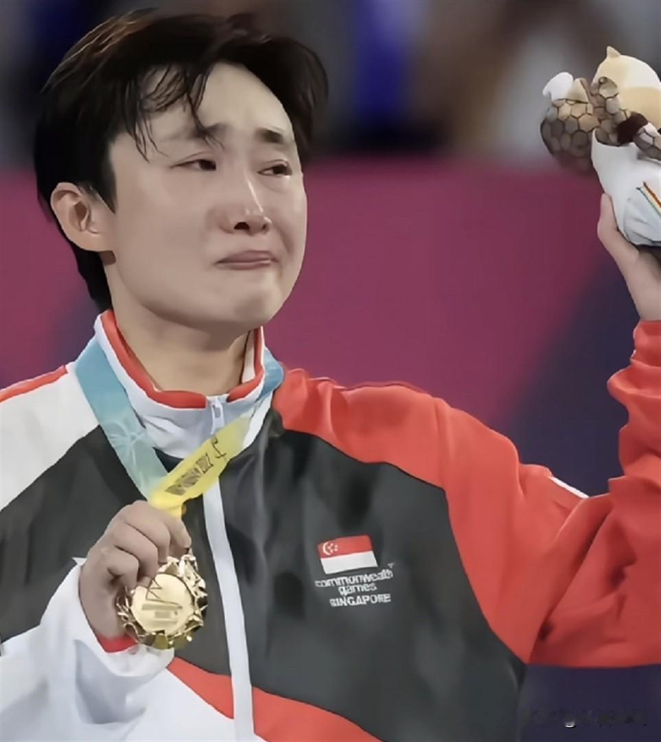 现在好了

全网都在讨论

那个亲手击败中国队的冯天薇，其实曾被国家队"放弃"。