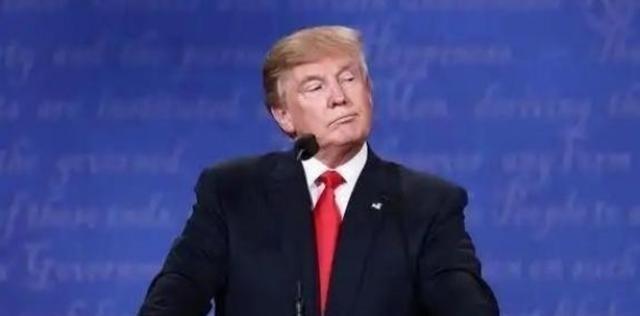 万万没想到，等来的不是高市的道歉，而是特朗普站在全世界面前，一字一句地宣布：“永