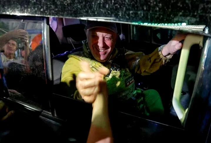 看普里戈任走时开心的样子，想必是谈判要了不少好处。这一波虽然冒了点风险，但奈何大