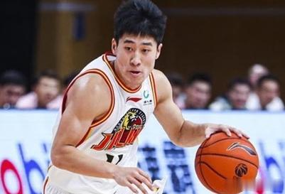 北京时间10月27日19:35，CBA常规赛第三轮，广东男篮客场挑战吉林男篮，华