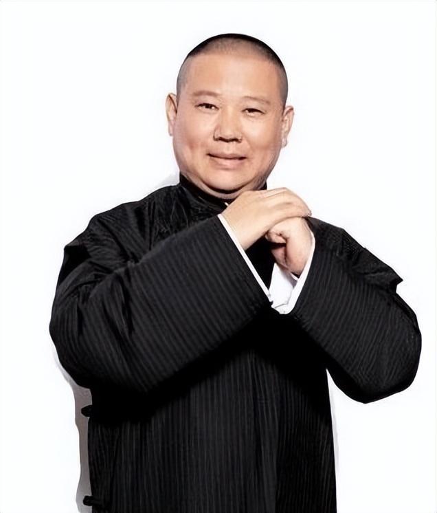 篡改红歌，就是篡改历史。红歌都有一定的历史背景，绝不允许篡改。郭德纲篡改红歌被立