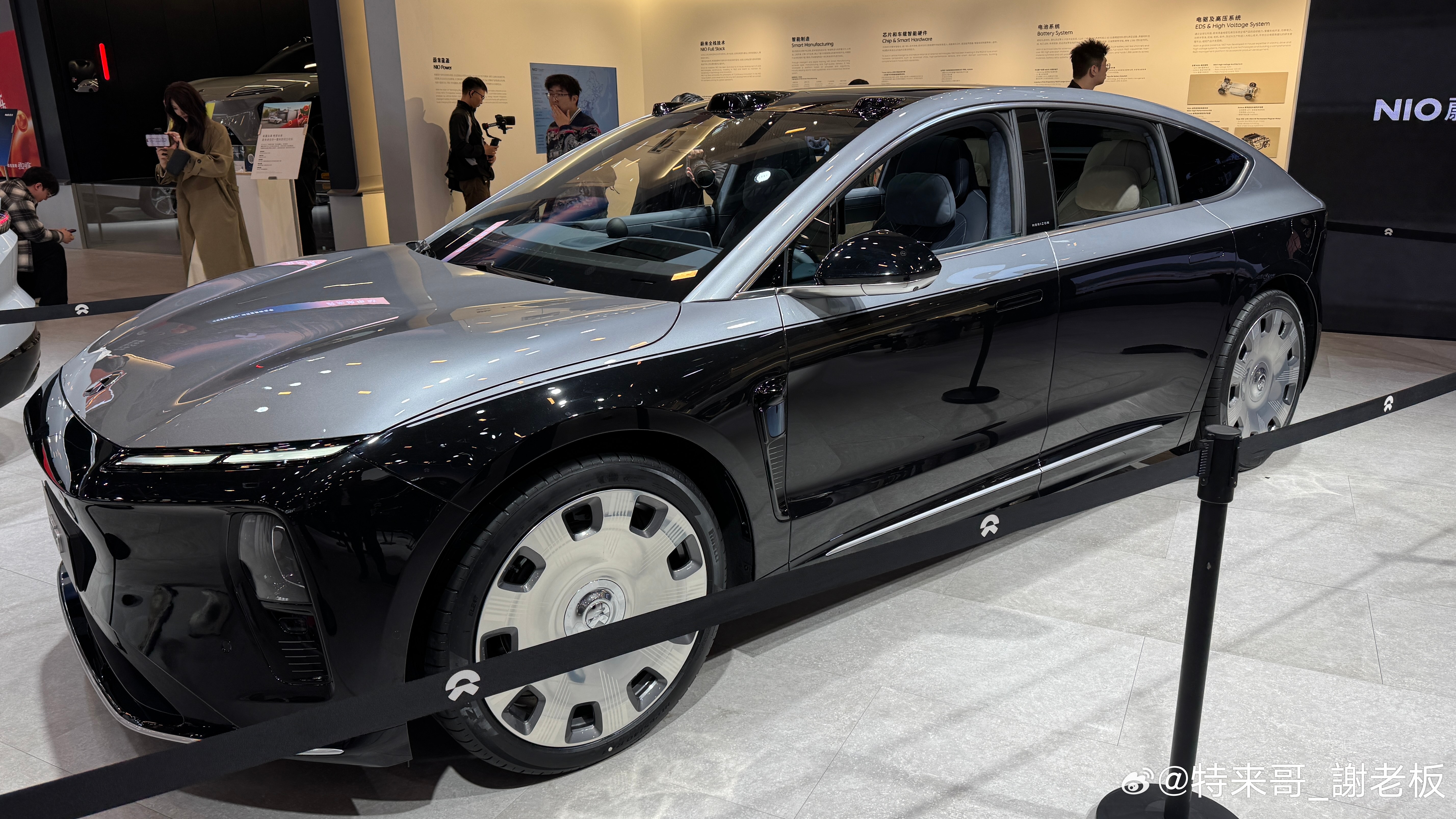 蔚来ET9才出的双拼配色我喜欢（图1），你呢？ 