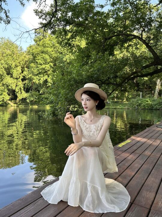 西湖水🧚🏻‍♀️
