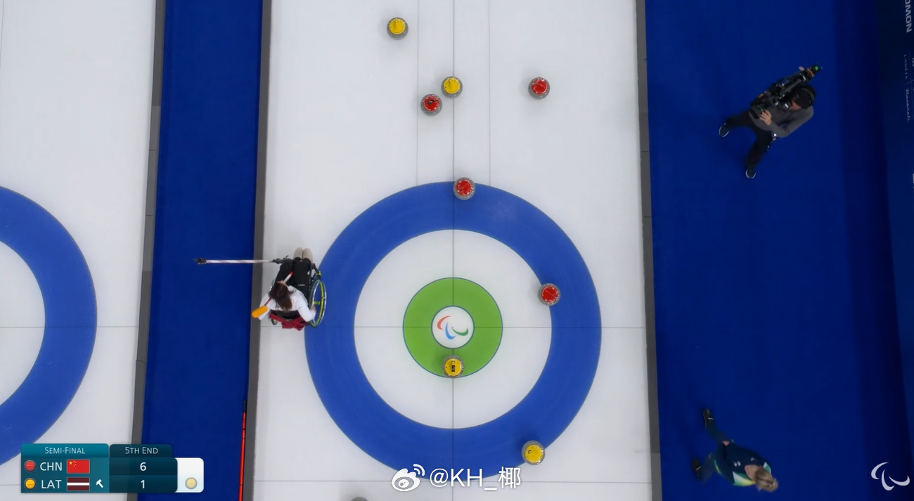 对面最后一投又送温暖，2分变1分 