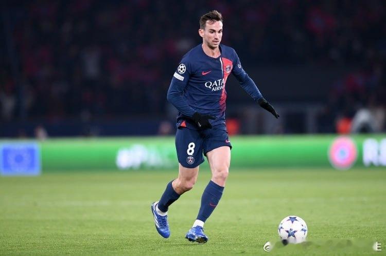 开云体育馆  【巴黎官方:鲁伊斯、阿什拉夫等7名球员将因伤缺席本轮联赛】    