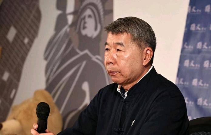 张亚中真是高风亮节！张亚中表示，愿意捐助480万承担郑主席访陆全部经费。4月16