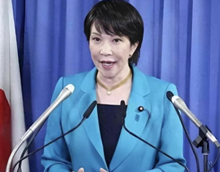 日本刚在对华问题上踩红线，转脸就把矛头指向俄罗斯，到底图啥。高市早苗实施的这声东