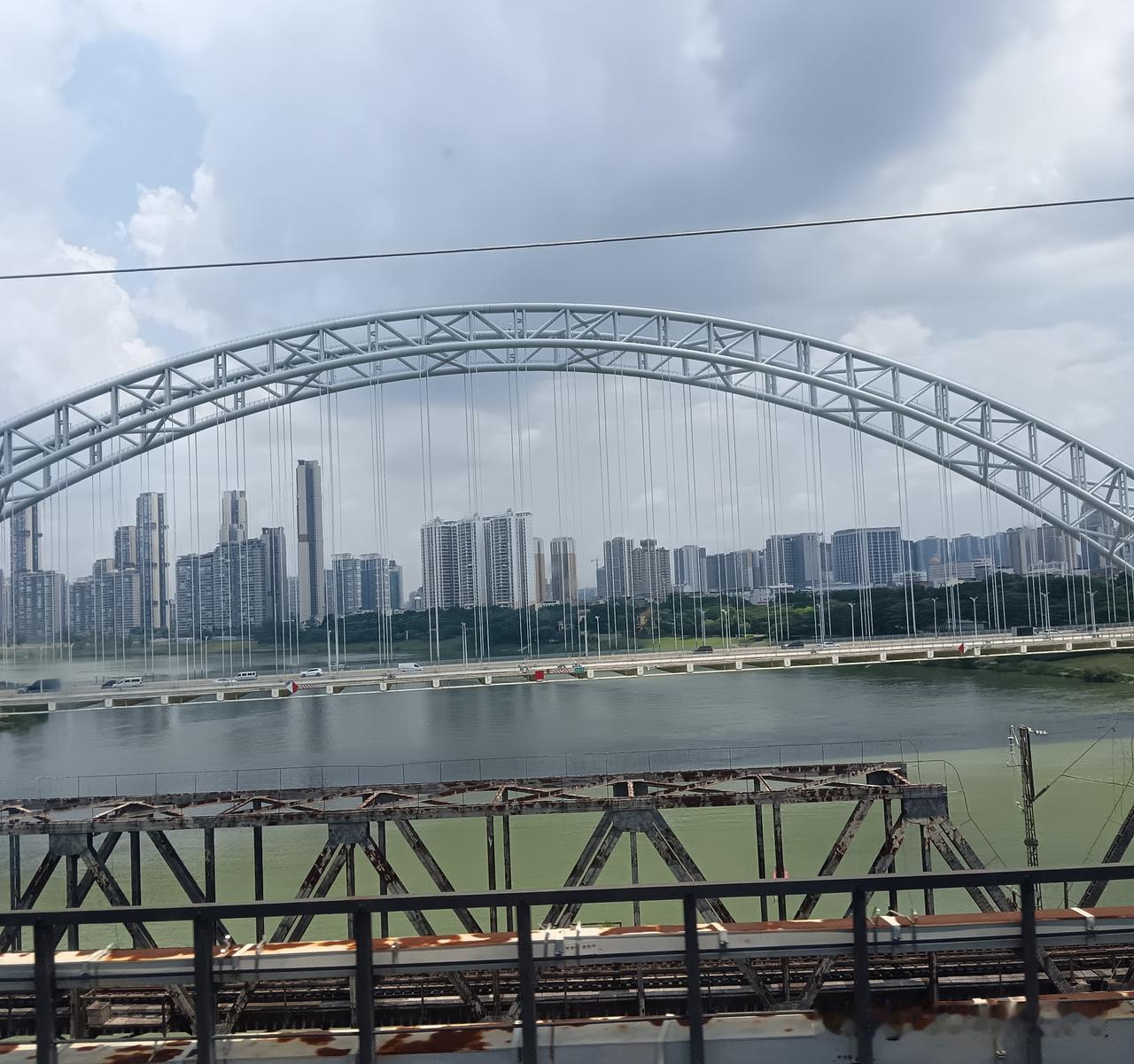 广东的高铁居然能直达全国90%以上的城市！

广深广湛高铁 广州-梅州高铁 湛江
