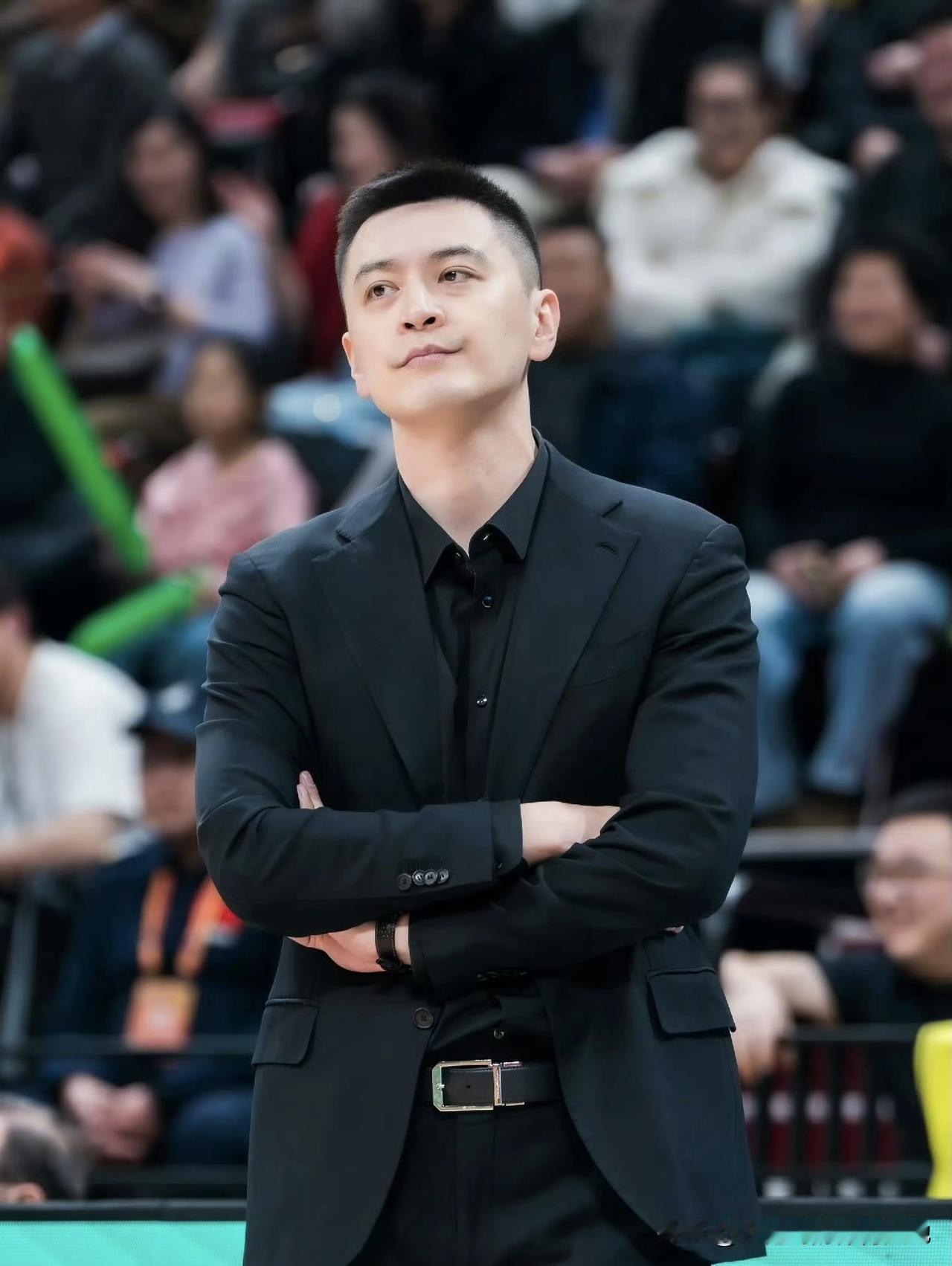 辞职竞技体育就是如此残酷，它只看当下，不理会过往曾拿下的功绩，永远是结果导向！不