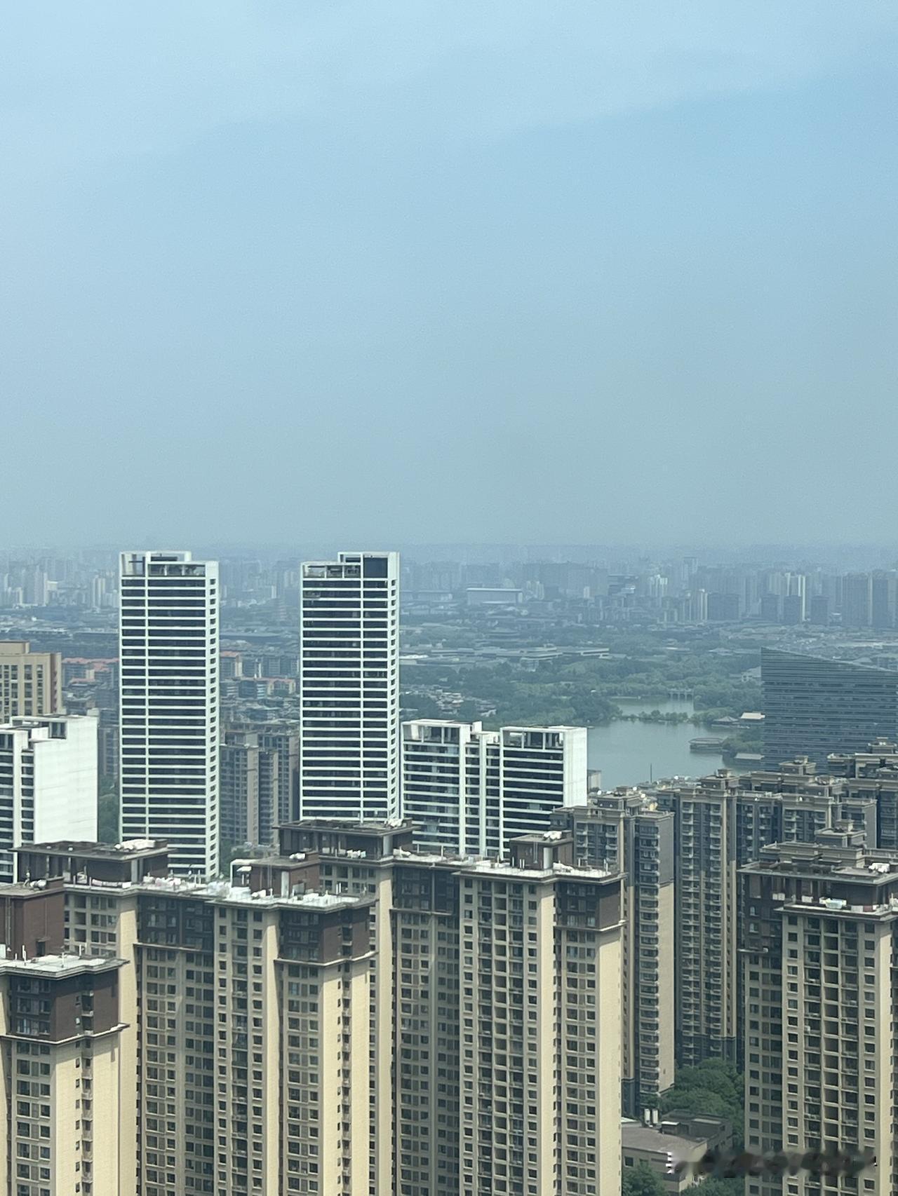 边户VS中间户终极避坑！住过5套房老业主血泪实话

很多西安买房的朋友，纠结到最