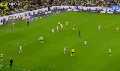 利雅得胜利球王C罗真是让人目瞪口呆！在今天利雅得胜利主场迎战哈森姆的沙特联比赛中