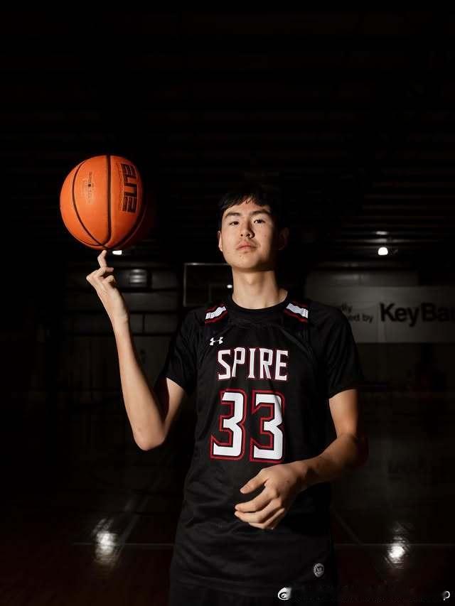 2027届蒙古小将Enguun Buren加入全美顶尖预科SPIRENCAA亚洲