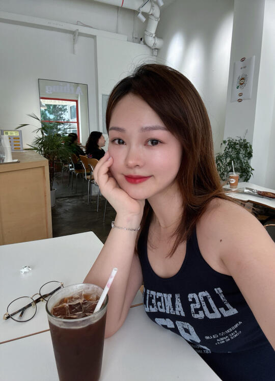 今天是黑皮辣妹📸