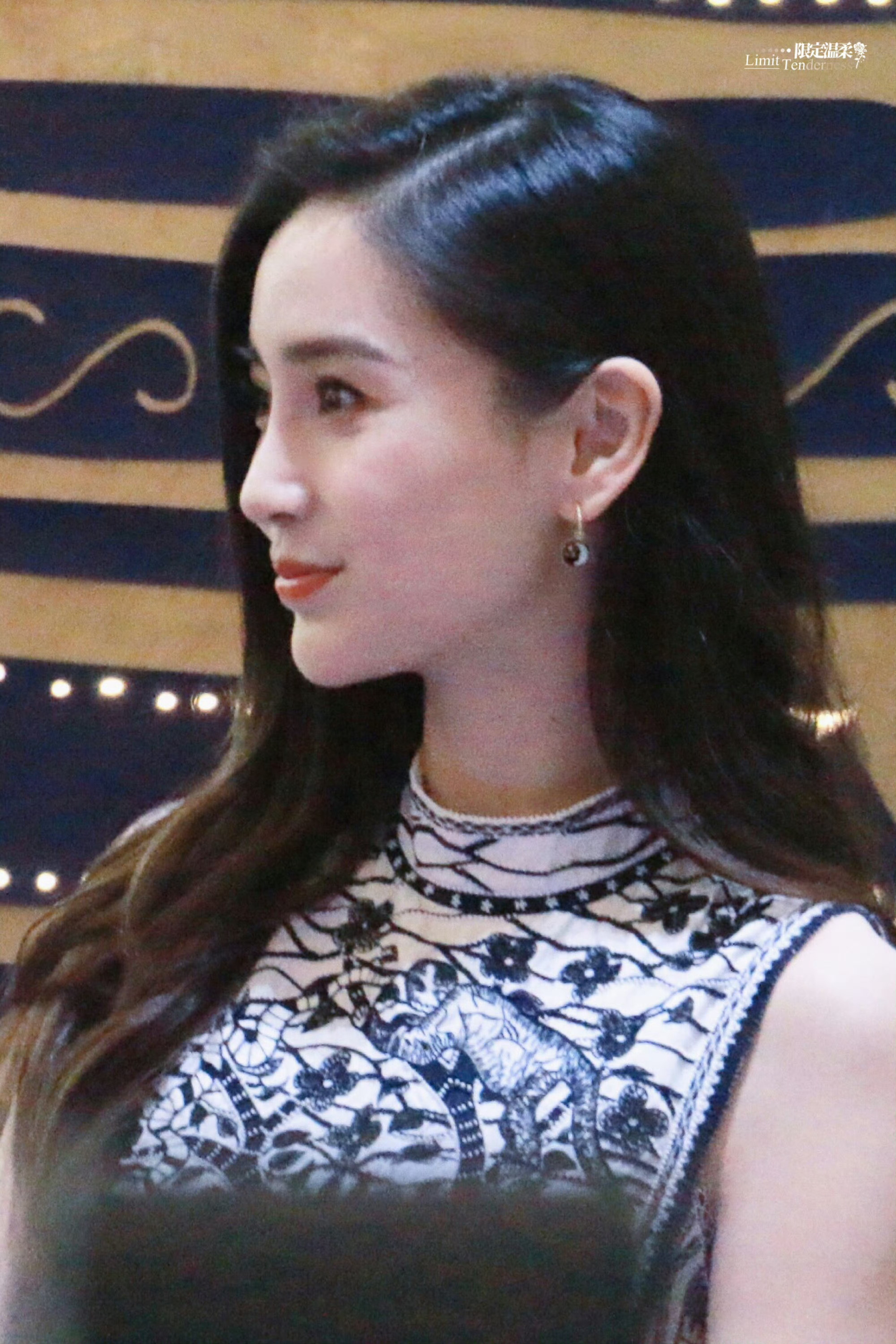 angelababy angelababy 不能感同身受但能做你的最佳听众 𝓒