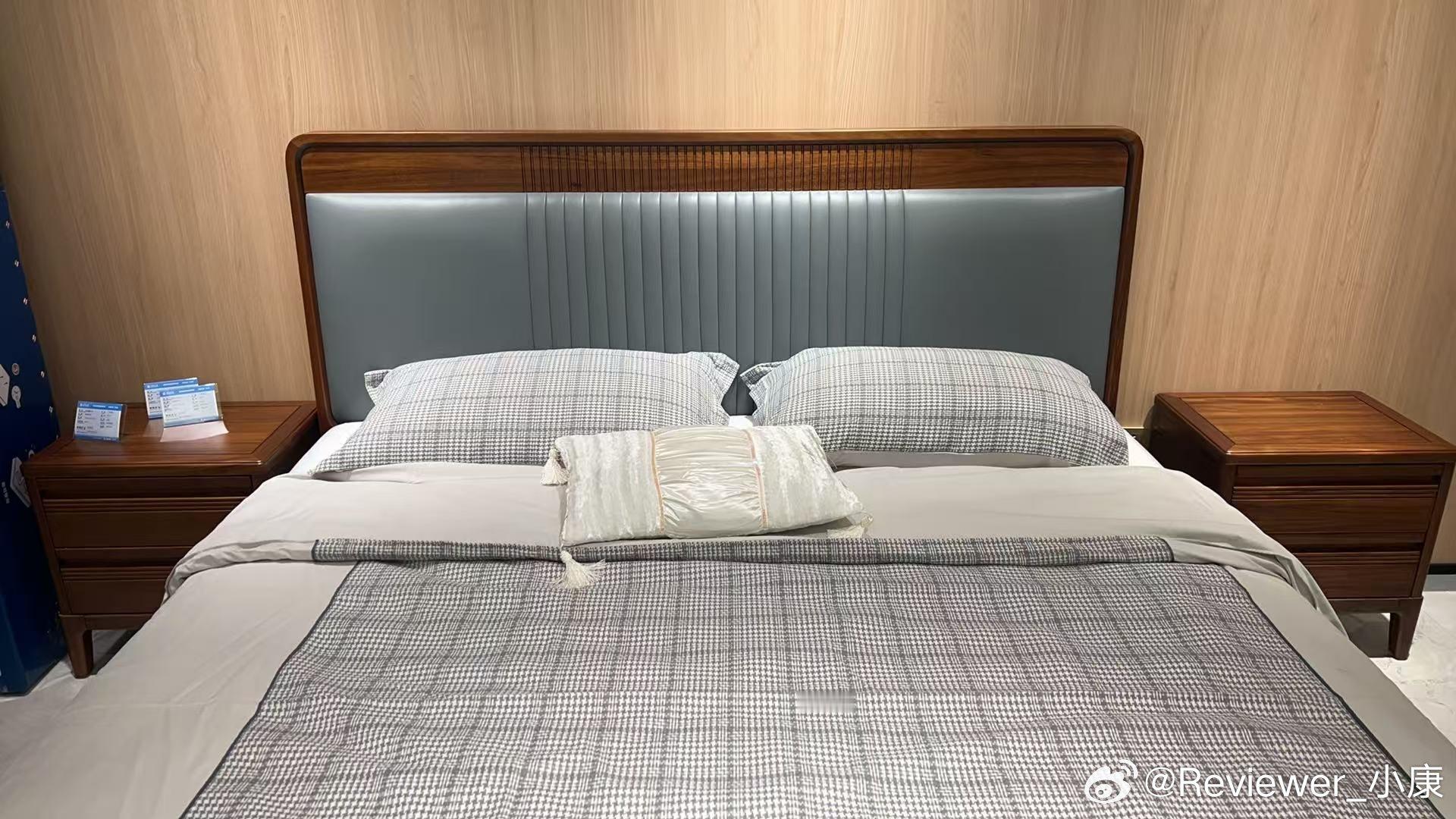 买了一张床，6500块……[泪] ​​​
