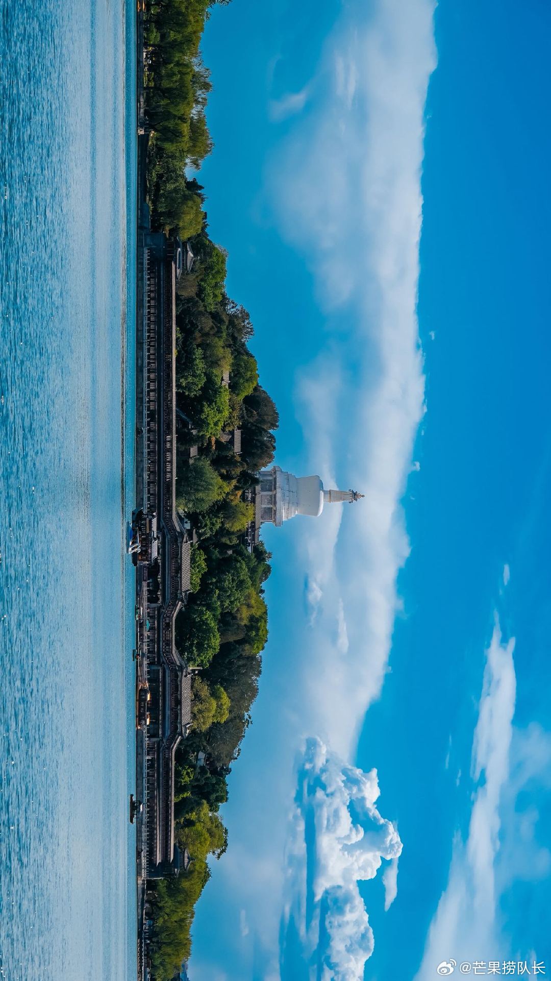 北京北海白塔脚下是广寒宫旧址 谁看完直接想重游北海！站在白塔脚下才懂，这里曾是元