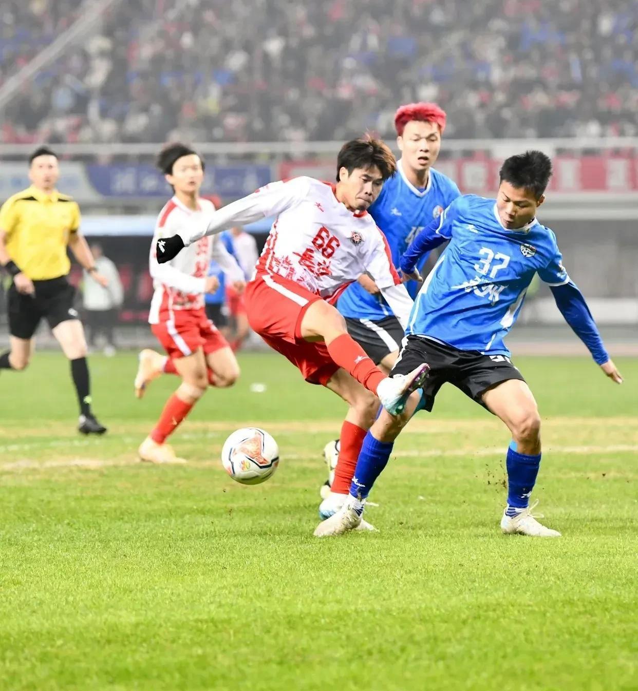 常德队为“轻敌”付出的代价，早已被写进了对方的数据里。
永州队近期的火力，是场均