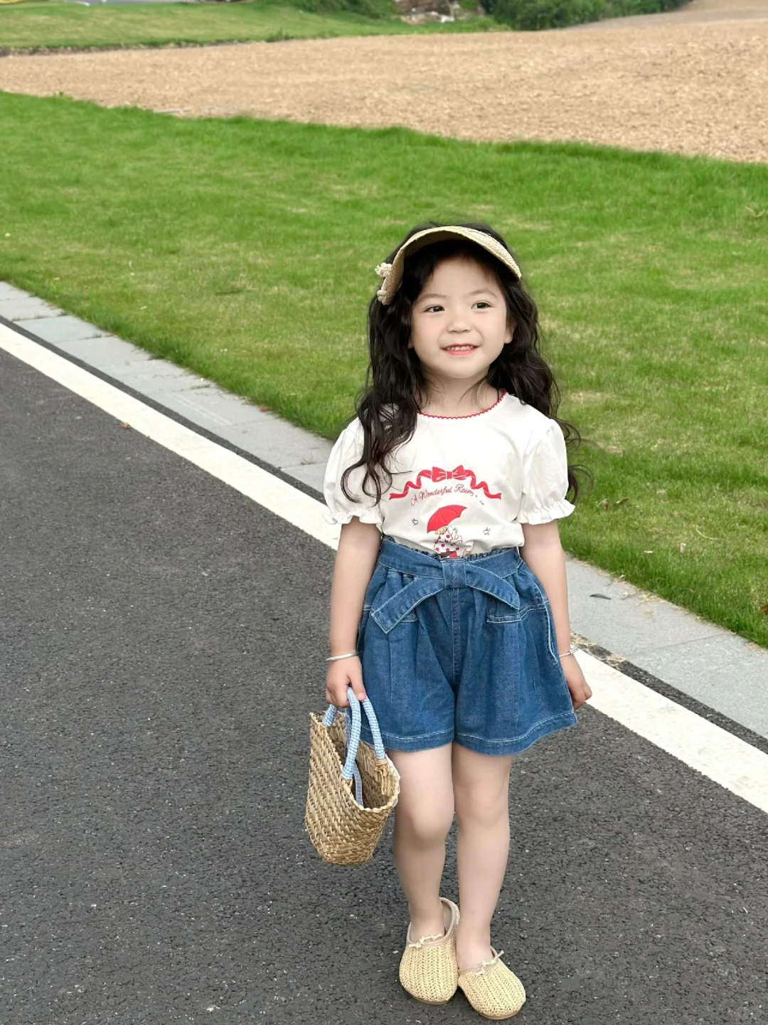 风里已经有了夏天的味道～