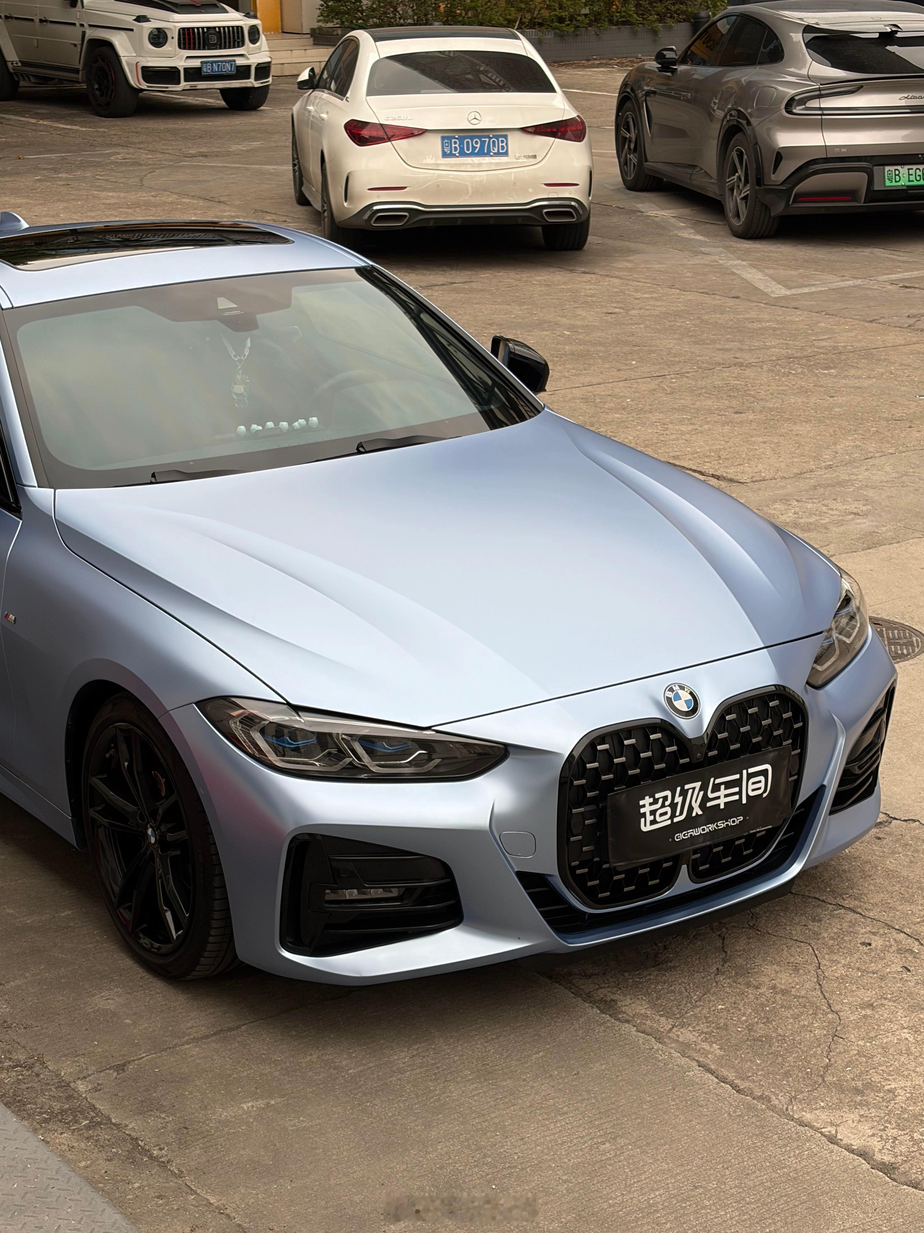 宝马4系｜电光金属青雾蓝电光青雾的金属邂逅🫧演绎出清冽优雅的梦幻魅力🩵💙汽