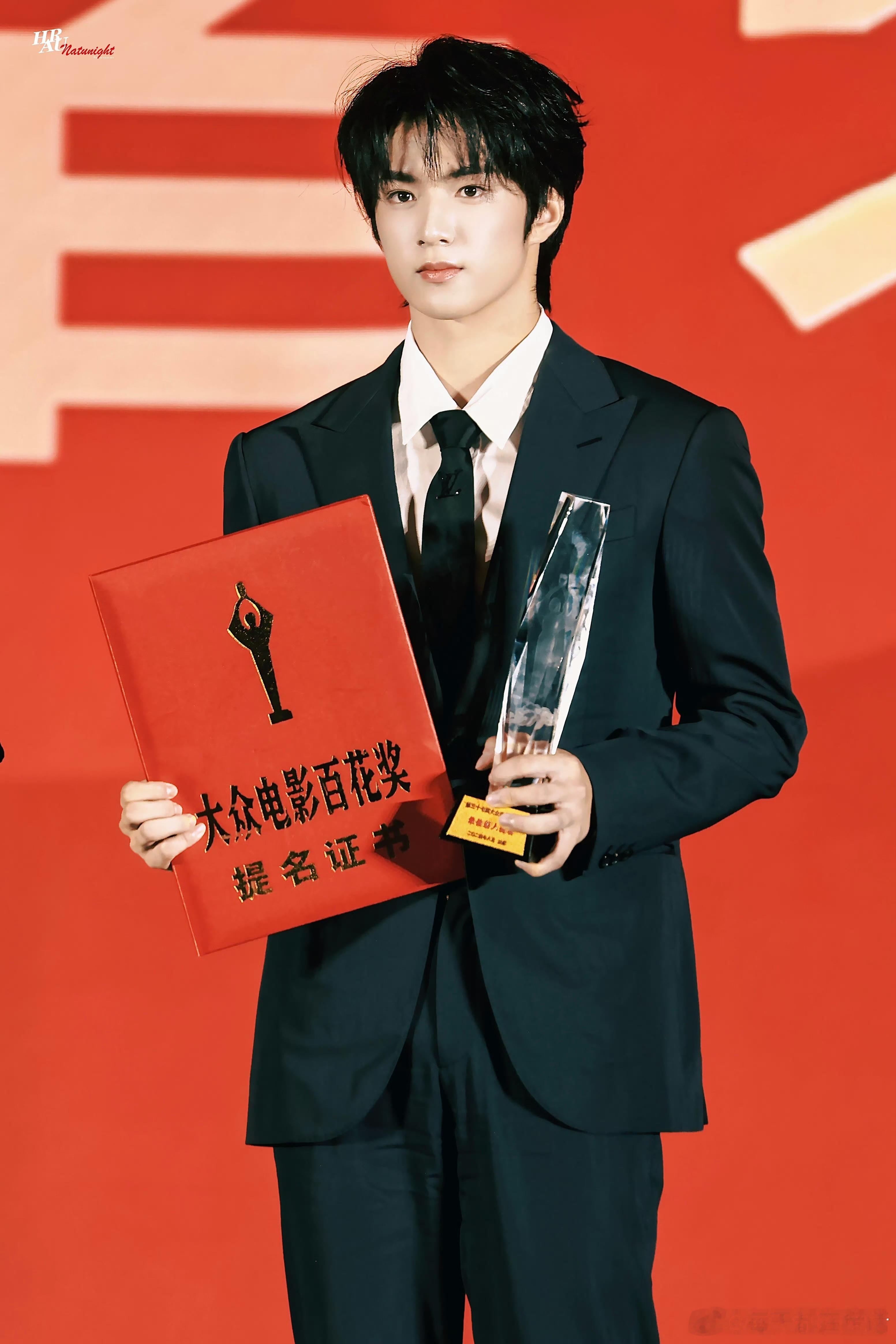 电影路的第一步，值得珍惜的时刻，在做个大人物的路上继续前进[送花花][送花花][