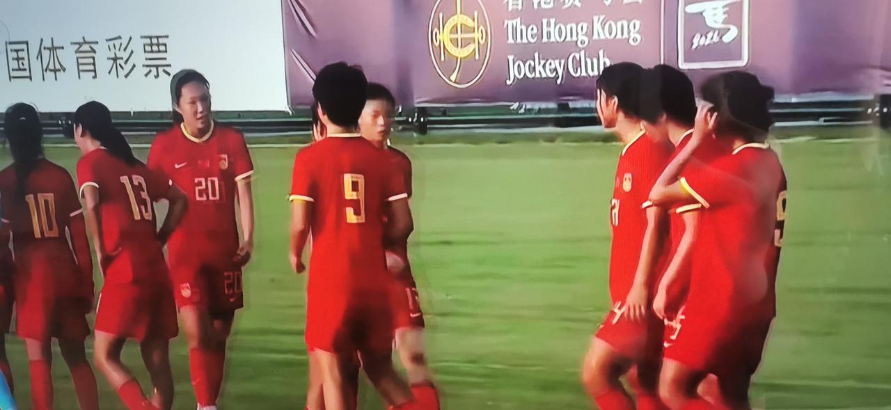 马晓旭的这一届U17值得期待啊！
6：0战胜拜仁慕尼黑女足，即将参加U17世界杯
