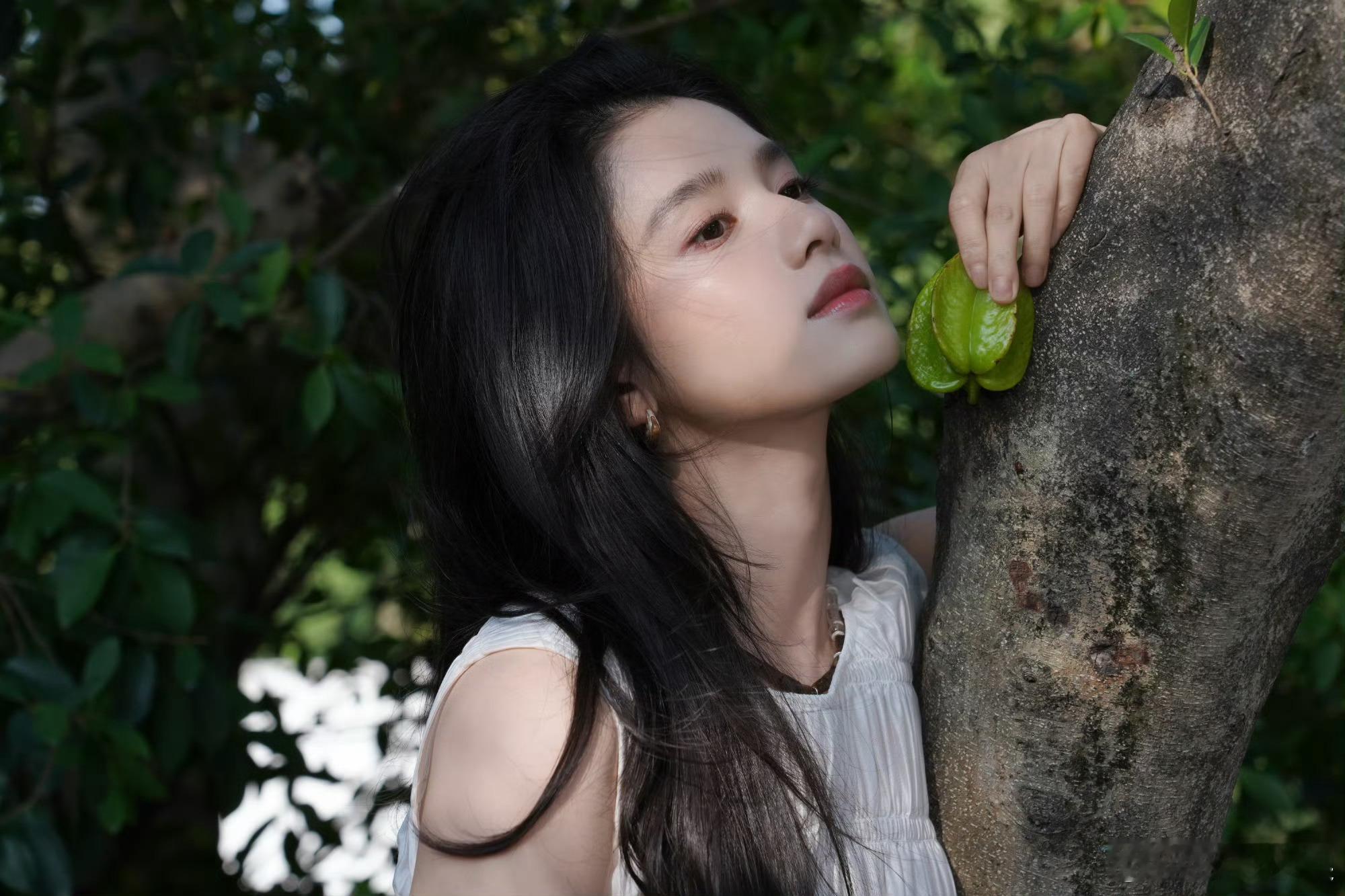 张婧仪高光时刻张婧仪盎然初夏张婧仪盎然初夏，高光时刻。不错不错 