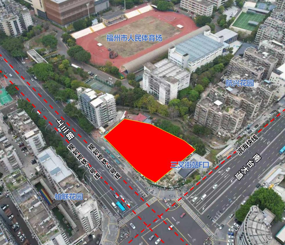 日前，福州市资规局上新”了一幅商服用地即仓山区龙津巷地块，该地块位于仓山区上三路