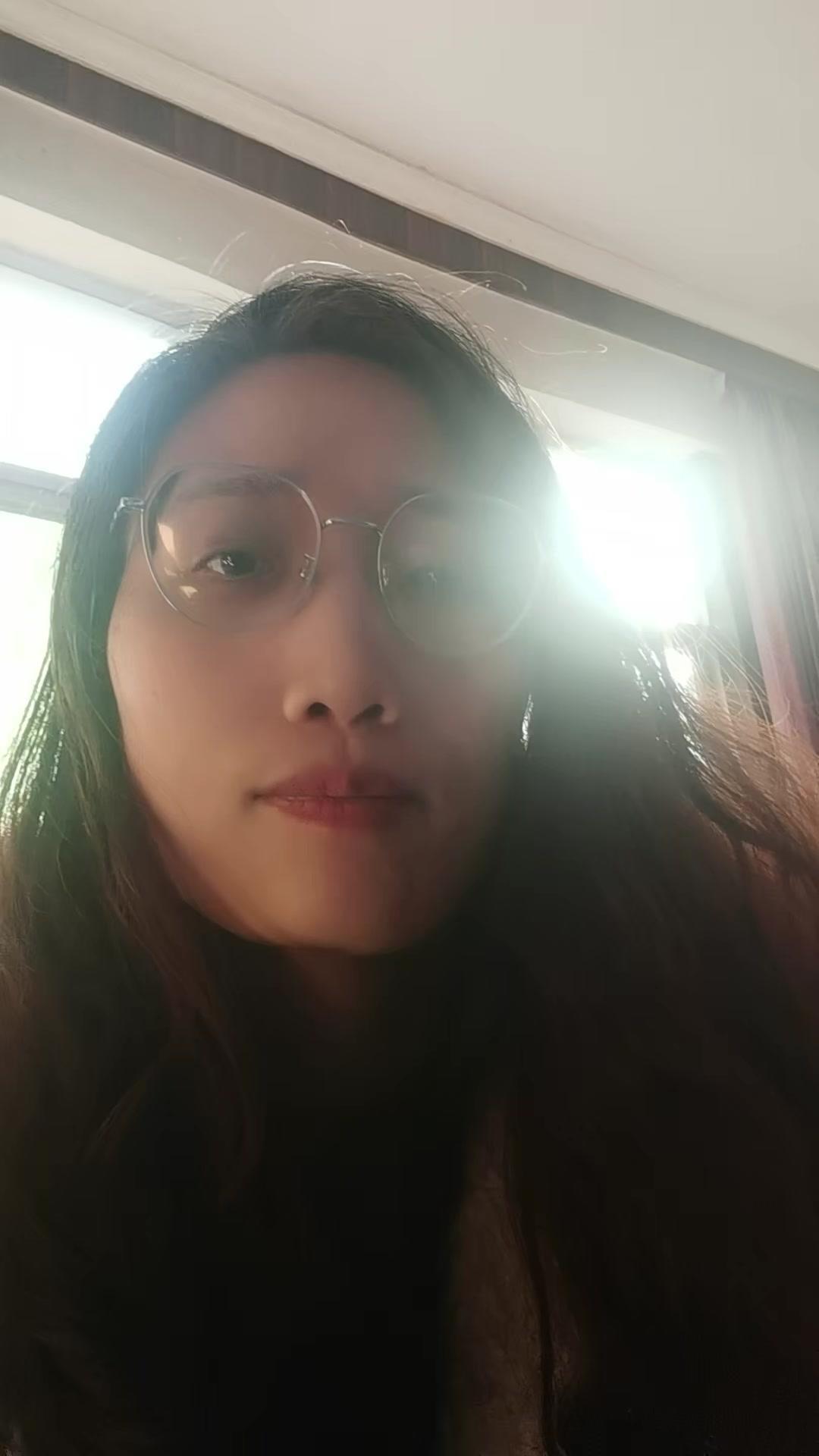 与辉同行两周年，今晚注定不平静！1️⃣两周年庆：今天是1月9号，与辉同行成立两周