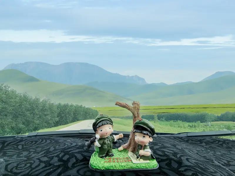 我还有第十一条呢，喜欢运动打球，也热衷自驾游，这样的女人万里挑一！
你心目中好女