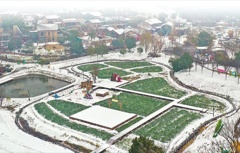 读《近思录》之3.10　

“思曰睿”，思虑久后，睿自然生。若于一事上思未得，且