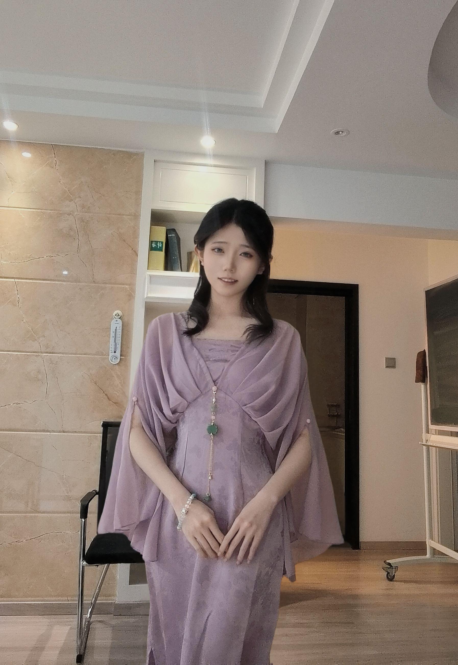 在你的眼神中我看到了情丝万缕