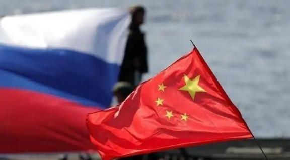 “中国已经抛弃了 俄罗斯 。”俄专家抱怨中国在俄乌之间保持中立，不仅暗示不能依靠