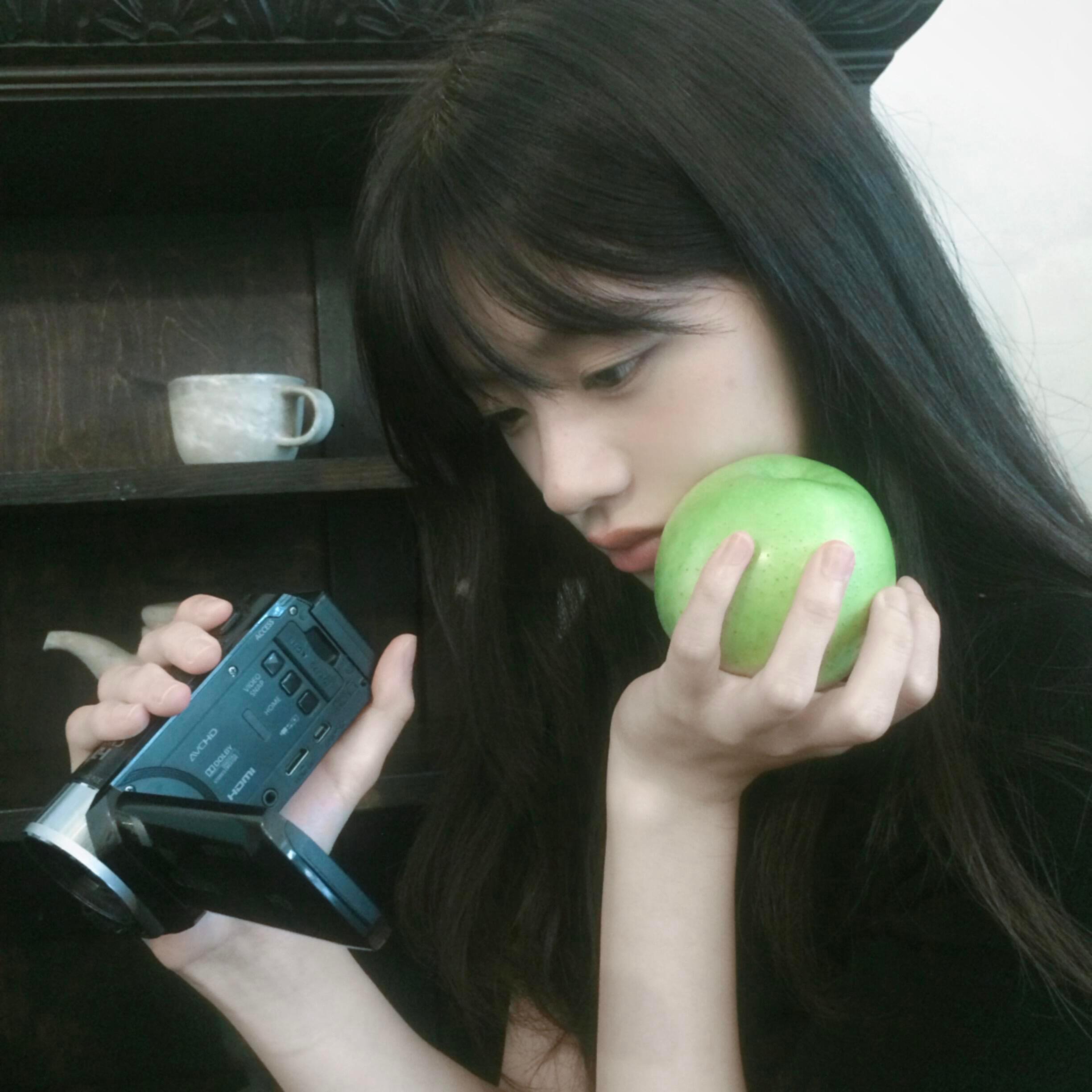 -𝐒𝐇𝐀𝐑𝐄｜𝔀𝓮𝓬𝓱𝓪𝓽 头像背景图搭配 ⸝⸝🍀꙳🍏